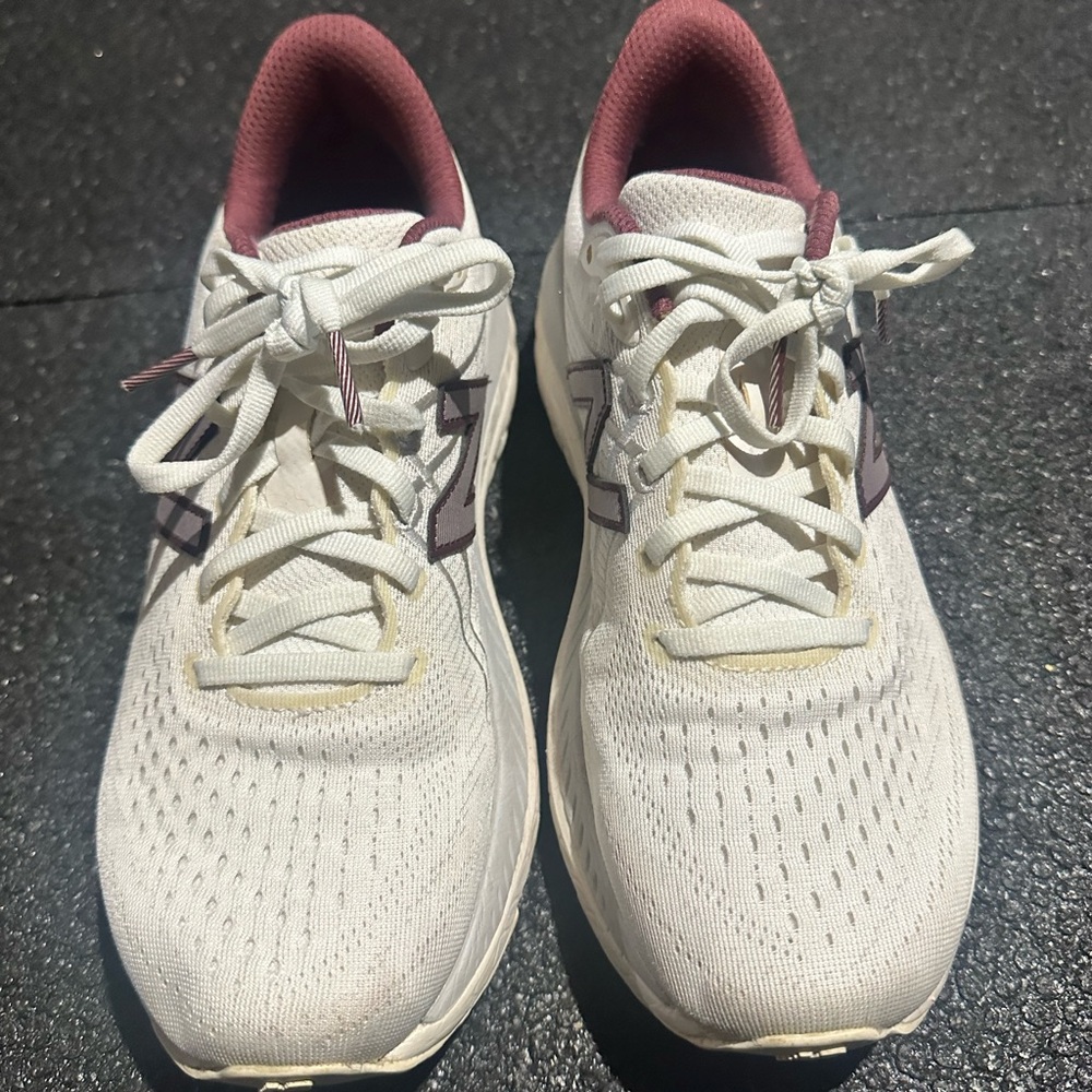New Balance Women's White and Burgundy Sneakers